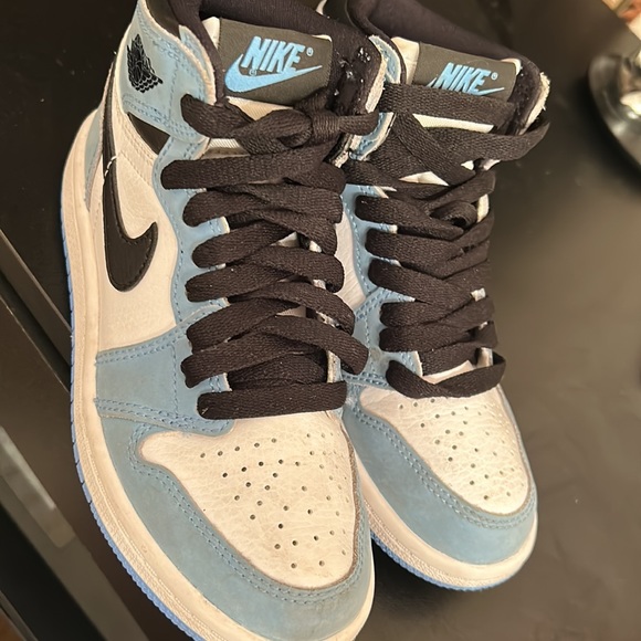 Jordan 1 Retro HighTop OG - Picture 2 of 11